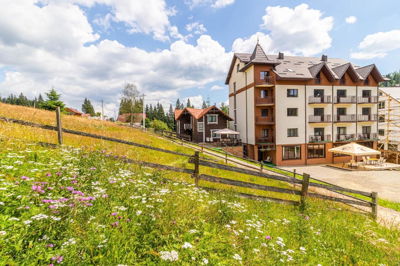 Imperial Hotel Bukovel Eksteriør bilde