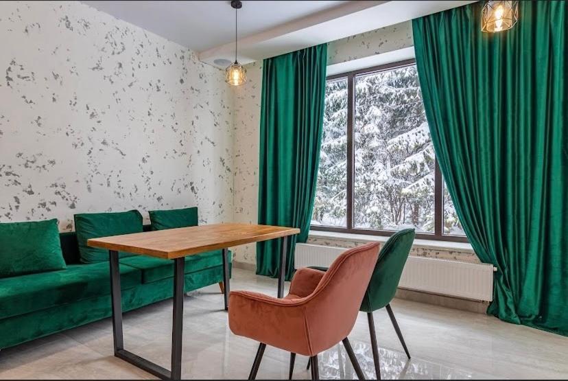 Imperial Hotel Bukovel Eksteriør bilde