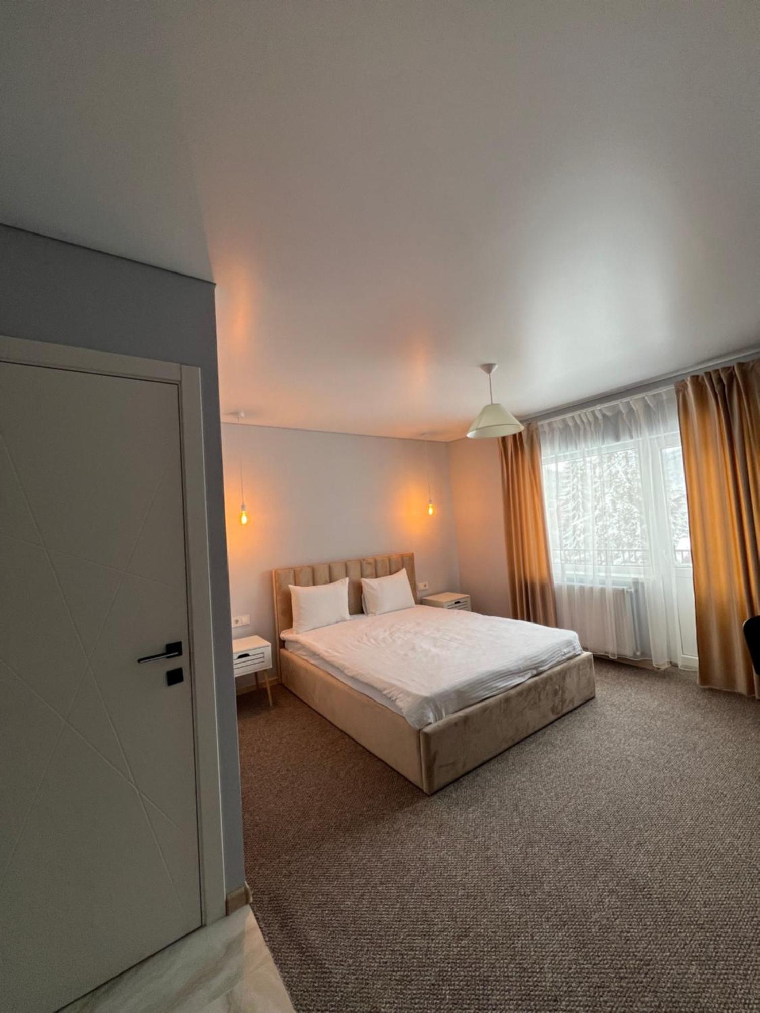 Imperial Hotel Bukovel Eksteriør bilde